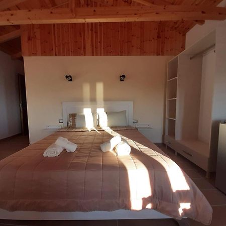Guest House Luiza บอร์ช ห้อง รูปภาพ