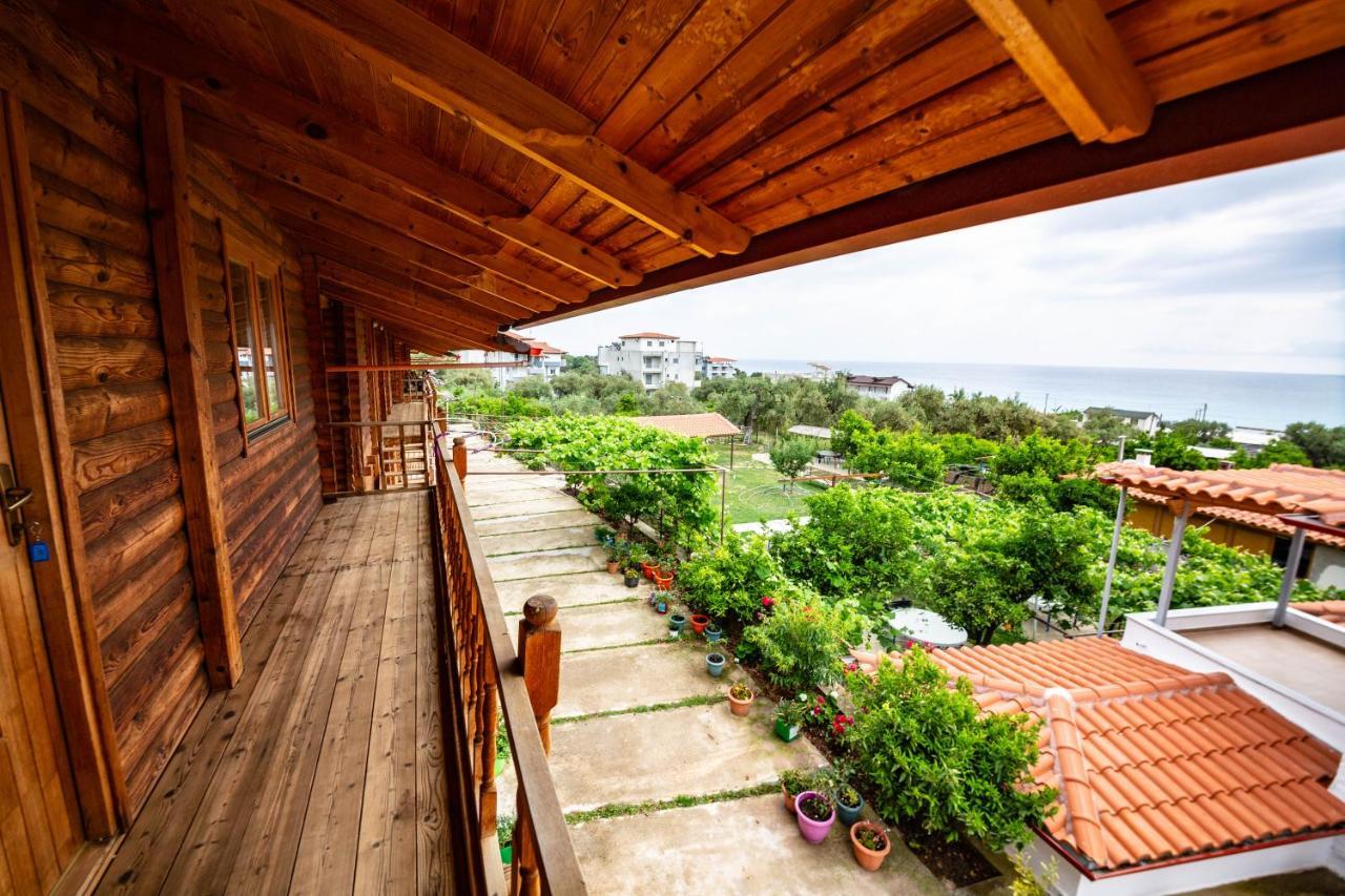 Guest House Luiza บอร์ช ภายนอก รูปภาพ
